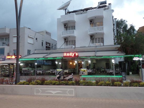 Andy's Restaurant & Bar